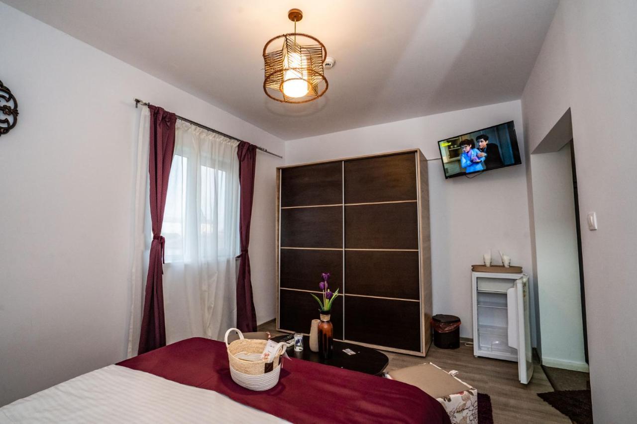Casa Del Flor Costinesti Hotel Bagian luar foto