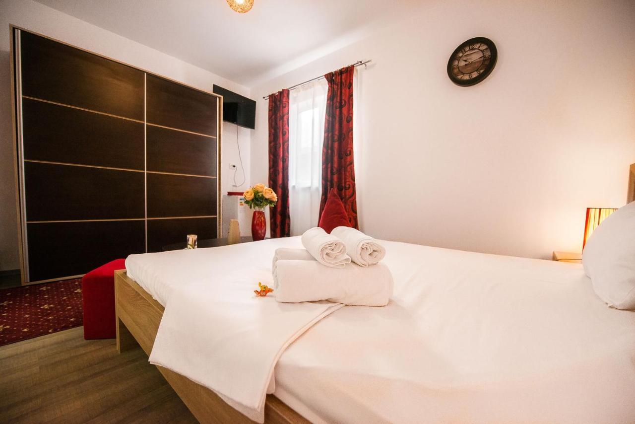 Casa Del Flor Costinesti Hotel Bagian luar foto